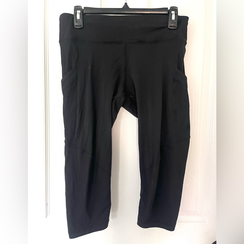 Lululemon Capri Legging with Pockets